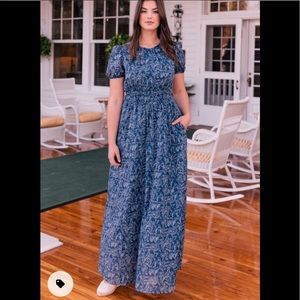 Gal Meets Glam Smocked Waist Print maxi Dress